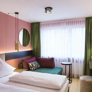 Westend 3*, Münih Almanya